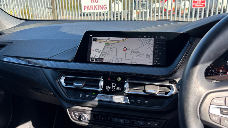 BMW 1 Series 118i [136] Sport 5dr Step Auto [Live Cockpit Pro] Petrol Hatchback